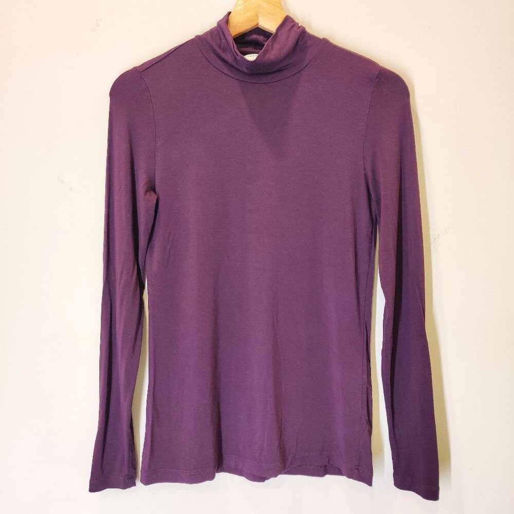 Aritzia Babaton Women's Violet Lightweight Slim Fit Long Sleeve Turtleneck | S